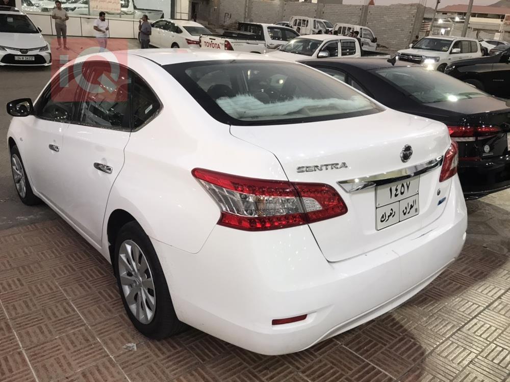 نيسان سنترا